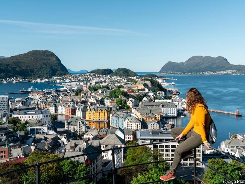 F71CBB95BA26EAD7DAEDBBB90565A8B9