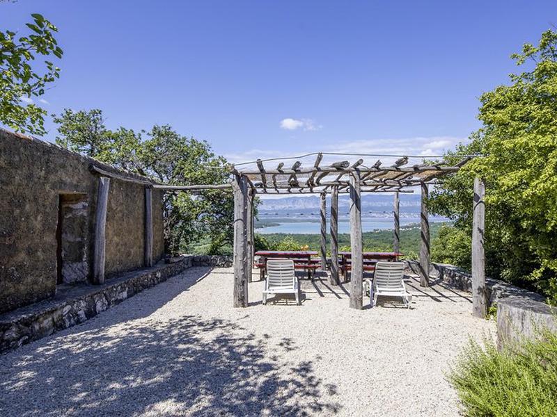 44DEDD4629B293B8796FD4F2B6F529ED