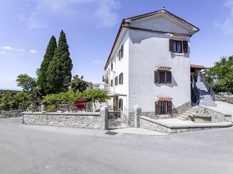 F2CBA726EC0B698A1601F34670D78E31