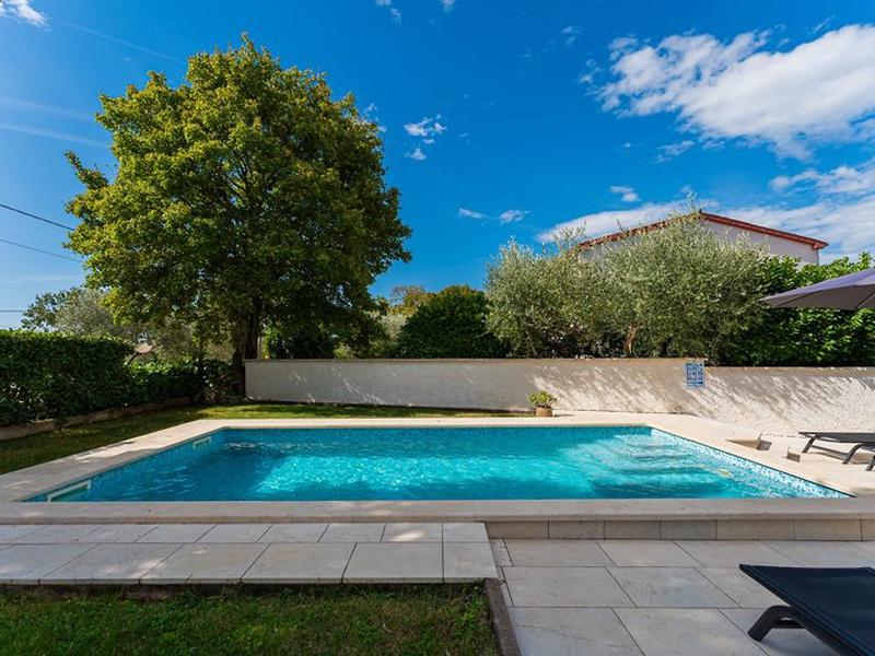 199FC9986E49D6EF4D4B2DB2527DFBC3