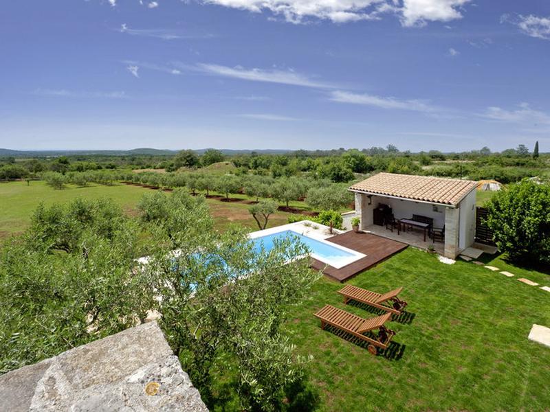 6DDB8D53B60012582A547978A2B575DF