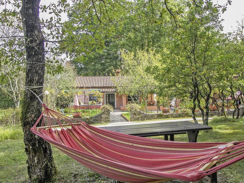 4BFB115122B3A8B097D910B5D9EDFAC9