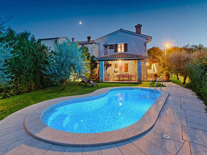 24B9051A5CB6659AEDA34C1C6633DB78