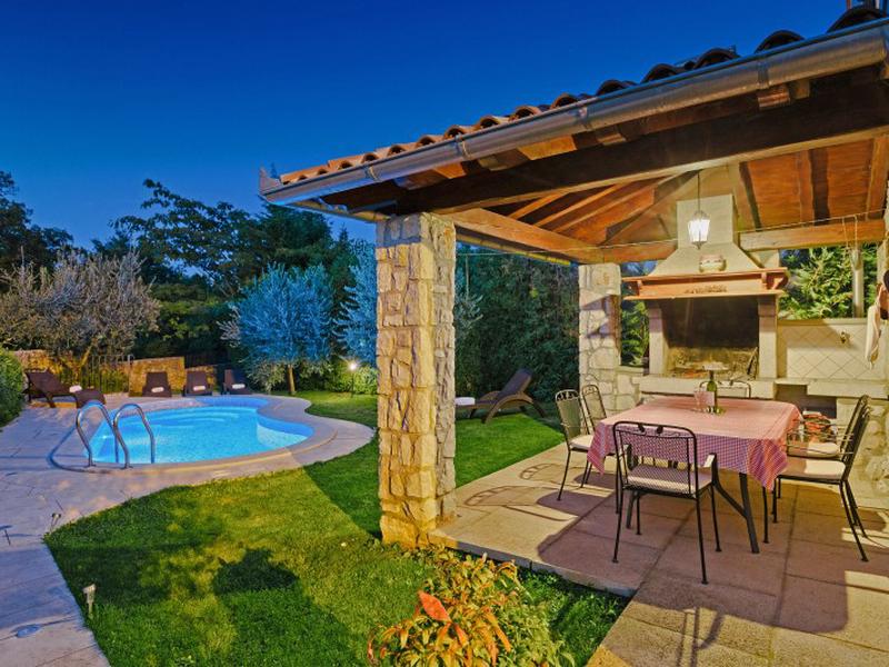 2C50E83F65BD67859083B3D6397C112D