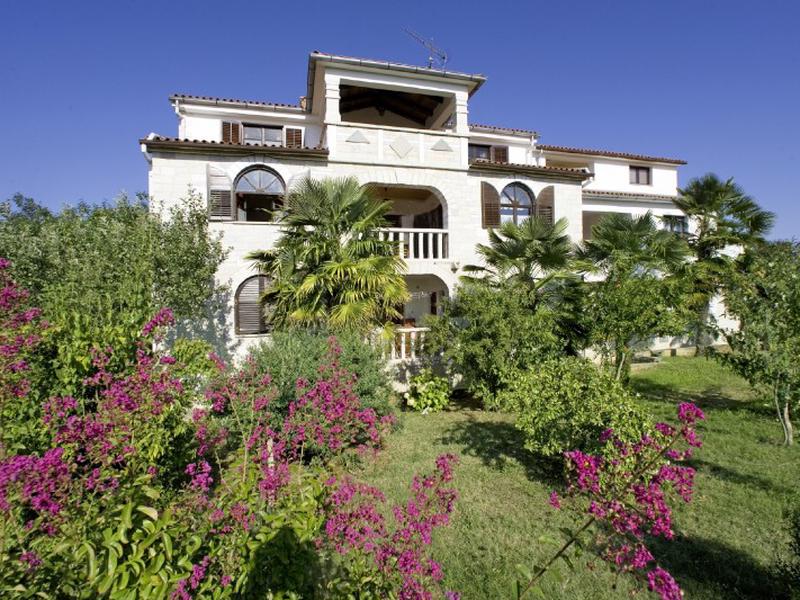 0278EE6EE9998D99C8341BB14056CDD9