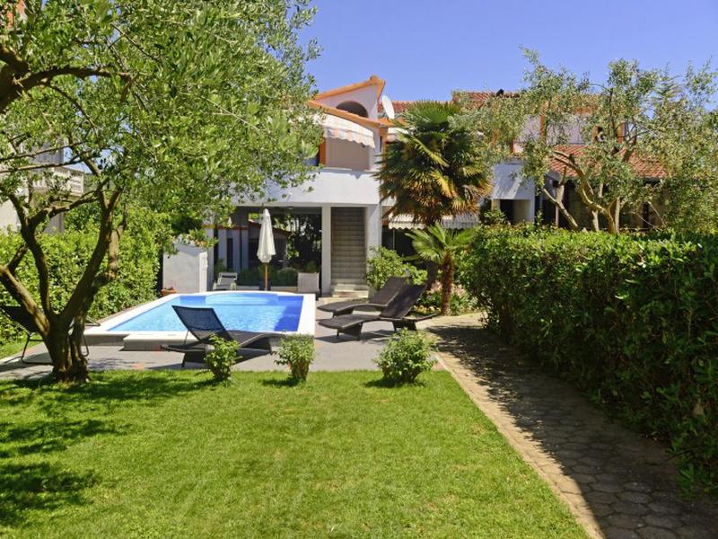 DE00142F045F79AC3C73EFD92811B135