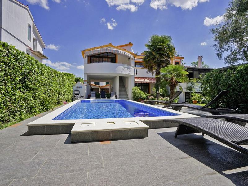 43BEB420582EF7BC2B1907F74925A2B9