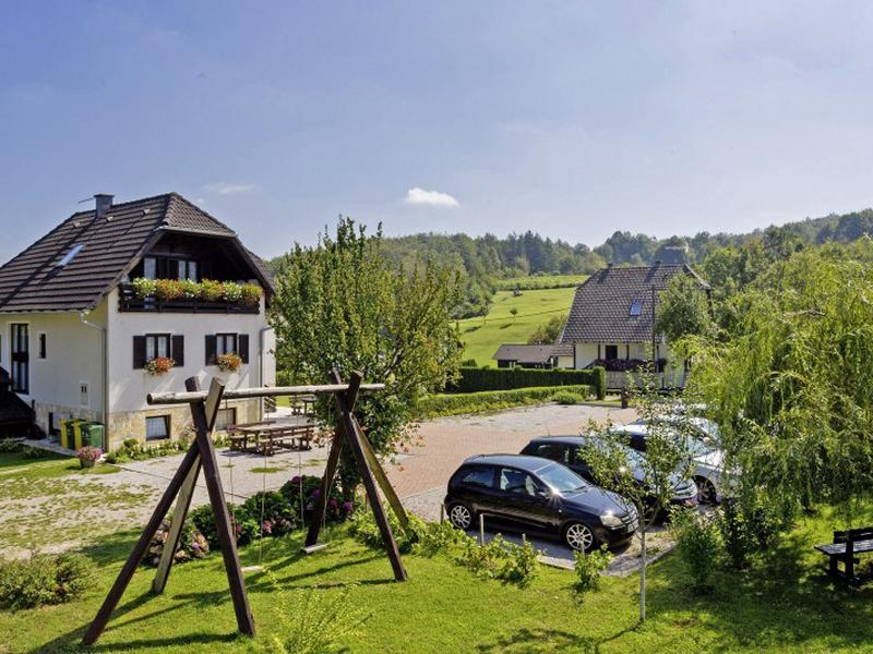 46D862254B137F6EA39C5BEE3028A8C3