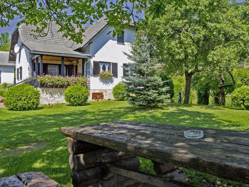 13DD525430C0036FC4E6C13B02401C05