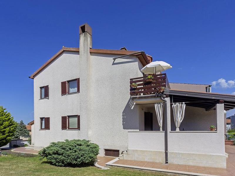 E7B5C3D94414AC92558A8DE640CE04F1