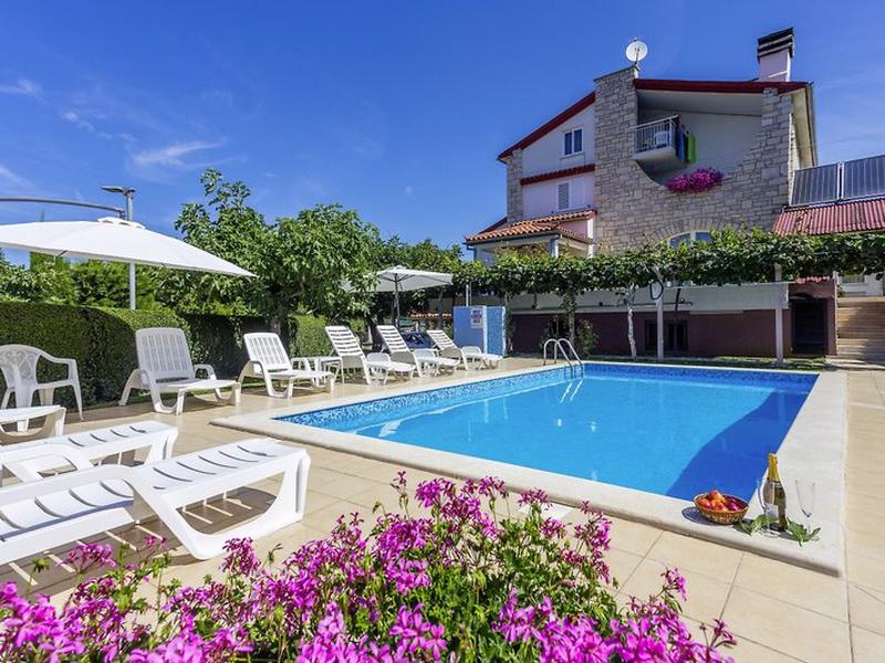 0EEE21D54F713185C80960DBD724C70B