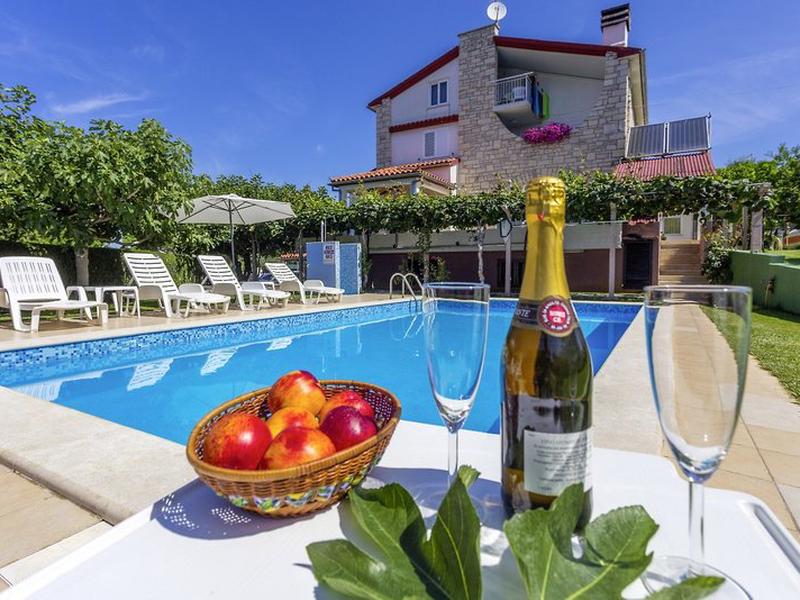 406262CD12167CB52B48FAF938D4B62B