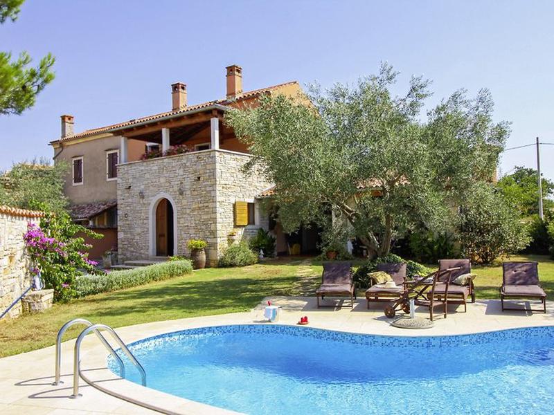 3B83C3861E26DE899AAF1306D05F257F