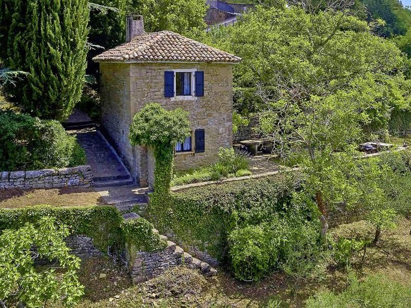 B3BC4CF2A32A5B9C4C1E6B681D22474D