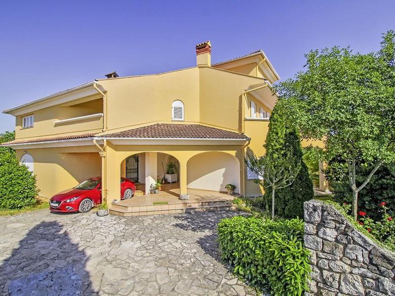 E8D08F6B9A38734FC91810C6C1A1180C