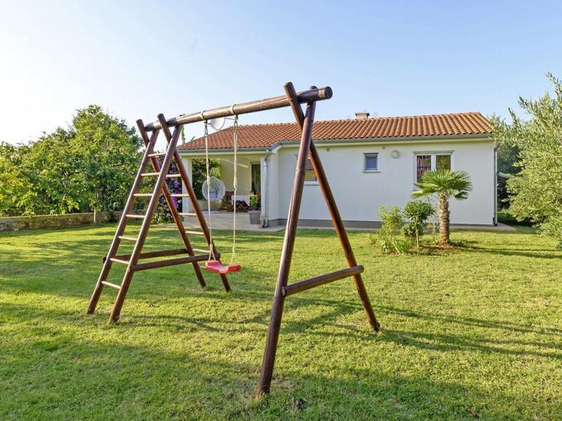 16FF86A2427D1A4CAC80A3FA2DCD8773