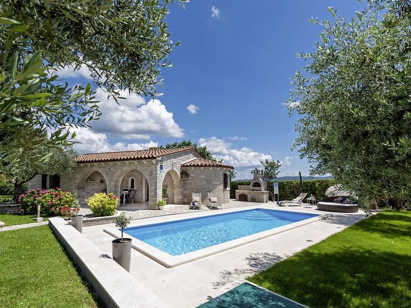 EAAACBA36F36F4300A5E4F52BFA4D234