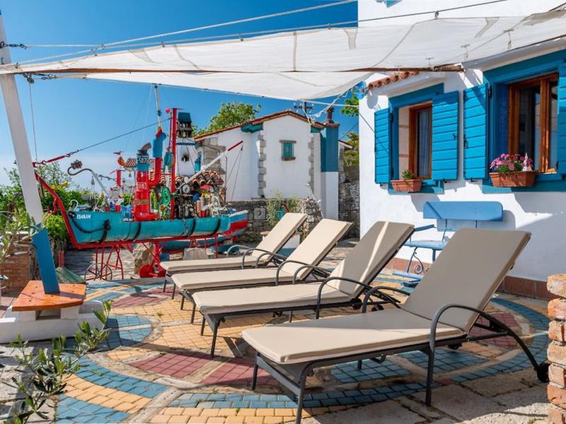 4A9D30D1569F6366E8F35CD1FB2E6244