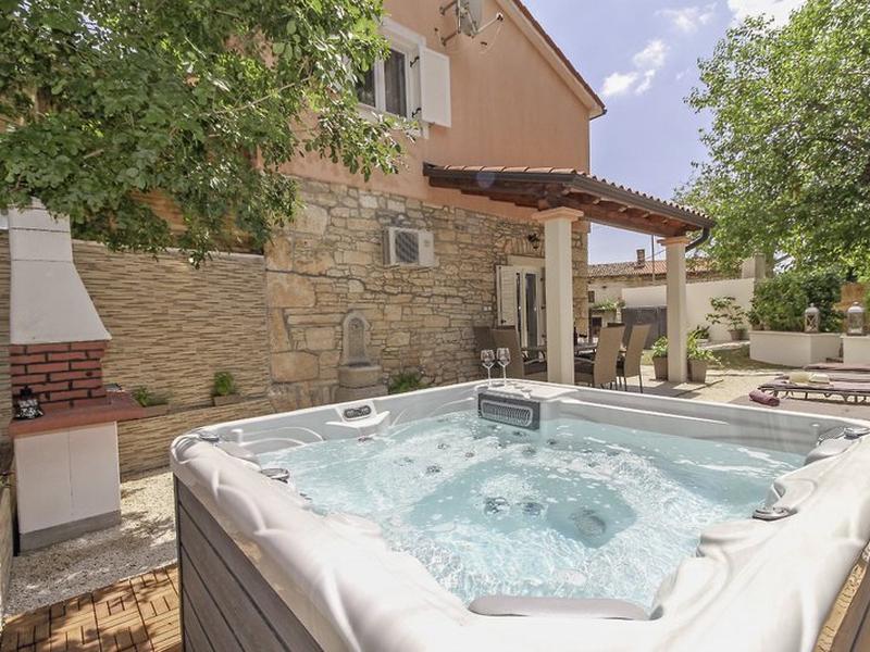 645AE69538B626CC6AB8B48353503405