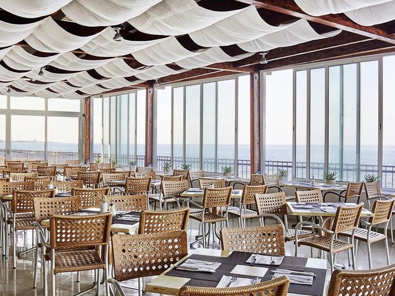 9B6B0EBFCA02124D136730B123CBBA58