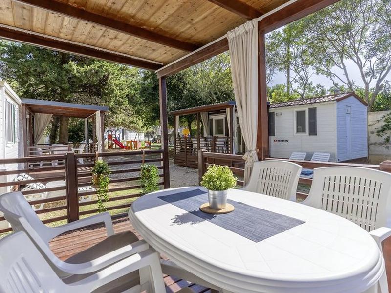 F6D15C904CE7E9F8E1B4D576BF0B004B