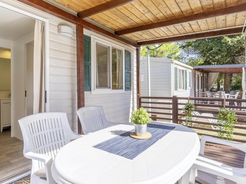 B2DA26AD0AD5309FAFCDDB156ACE49D0