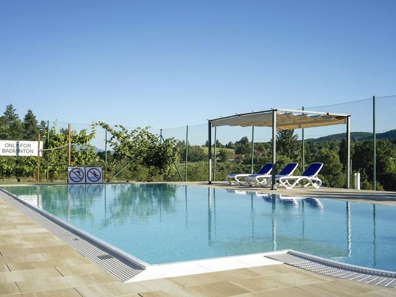 90A80999A2E0F2F37C44F424E606C480