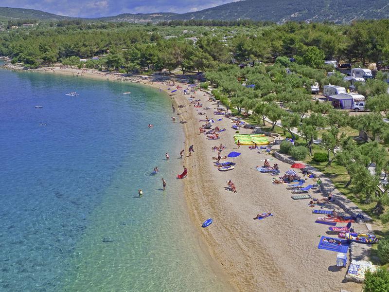 23F540C8CE4541B5E05C12FFB9892427