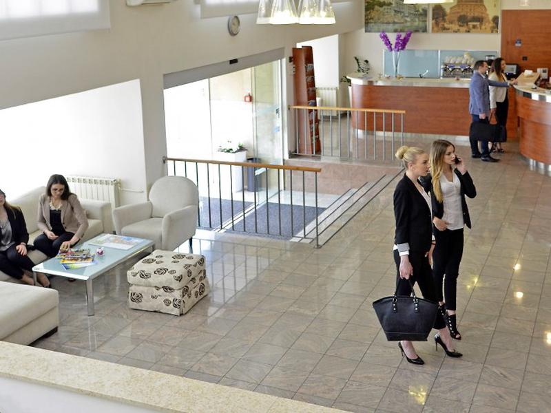 ED44EAE522937EA328774E16890E69B7