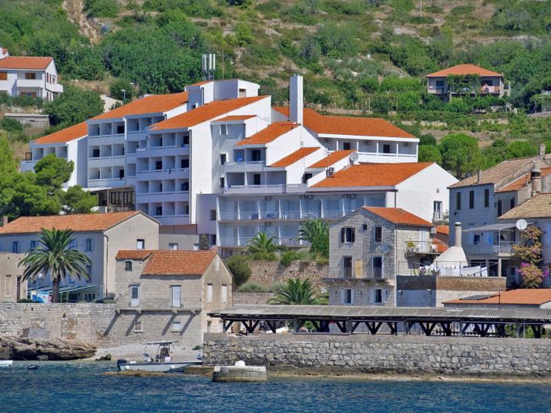 0BD5C8F882E2897A9541E1D90772ADE0