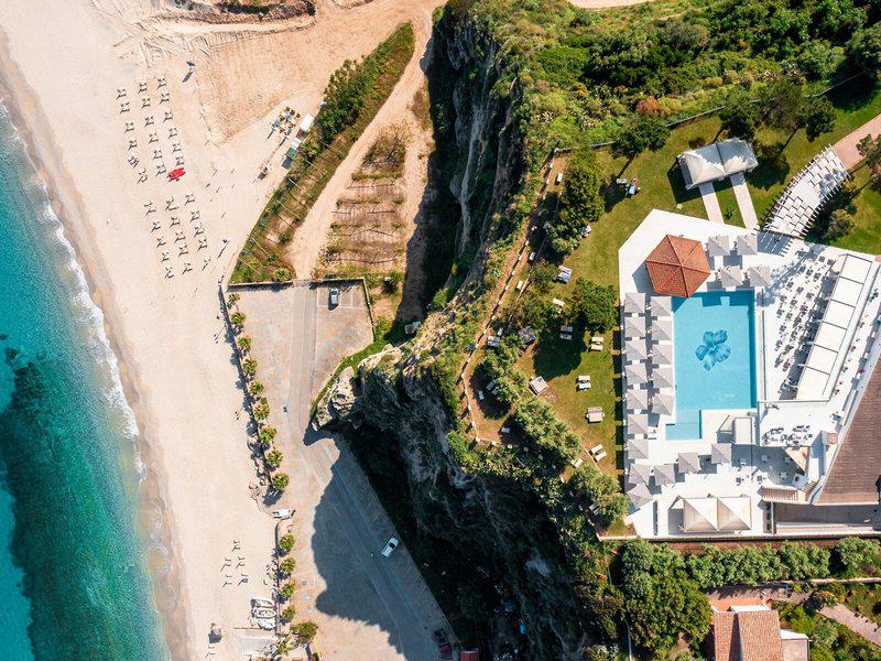 3D86381075037CDD35232FB44C78656D