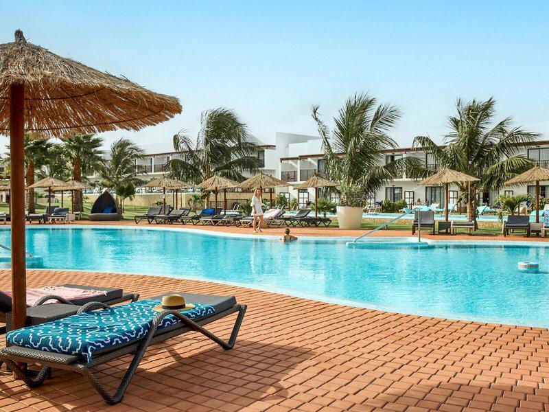 9545892156BCF4D9E7DB819EC0427EF4