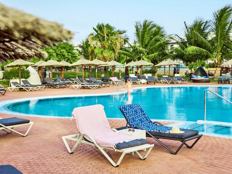 DB6C2936B761B371478BB387B65A8201