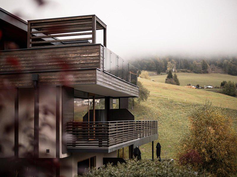 462CE83630459269DAF3FBA8BC80A470