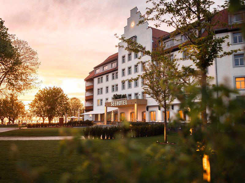 20A42214463998EE91550536B5C57CD6