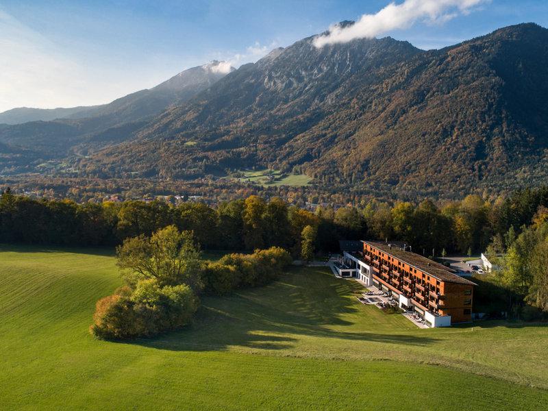 14DD17A8952B4B2B0B738E1D3552EB34