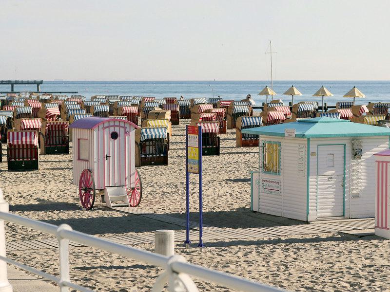 61BCB27DBACC11E6FF0AEFF2D03308F4