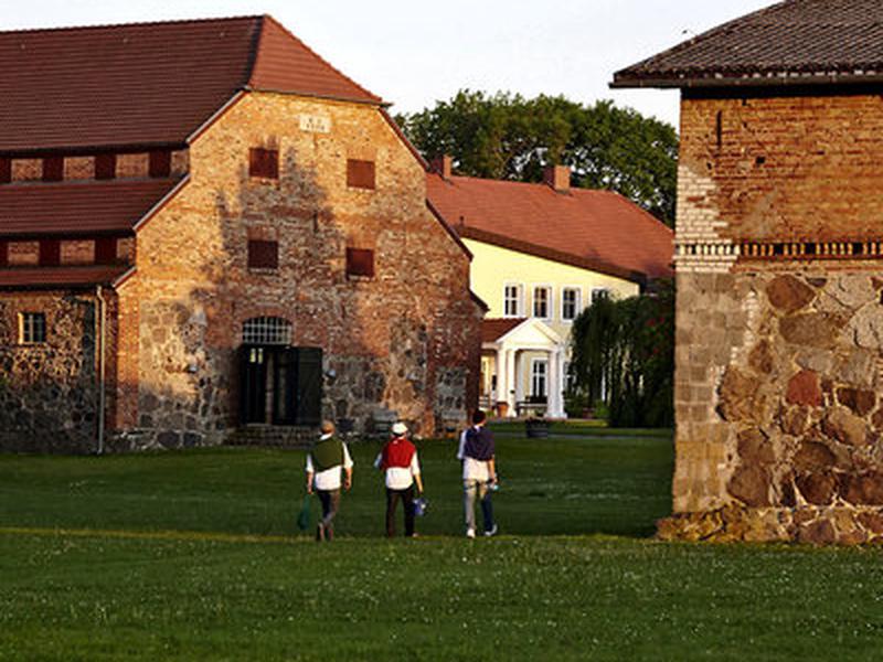 405A4CAB93479C6FB556EC415E608CD5