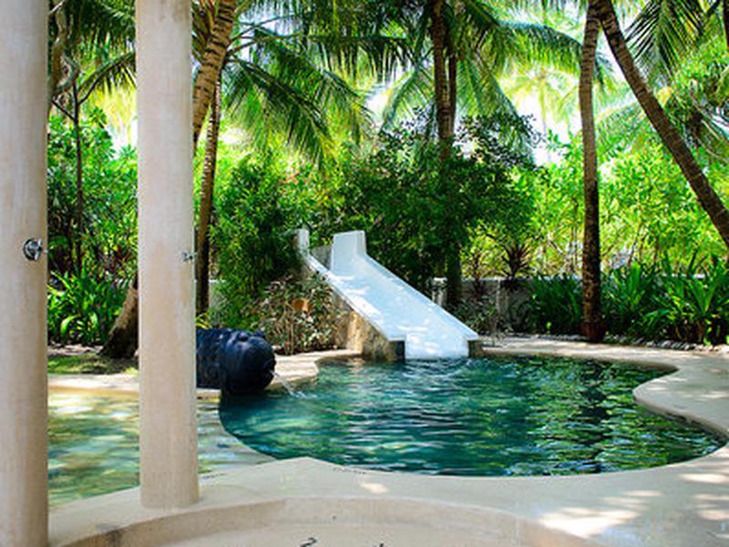 F623E619501412FBCF4DE7D1396A2854