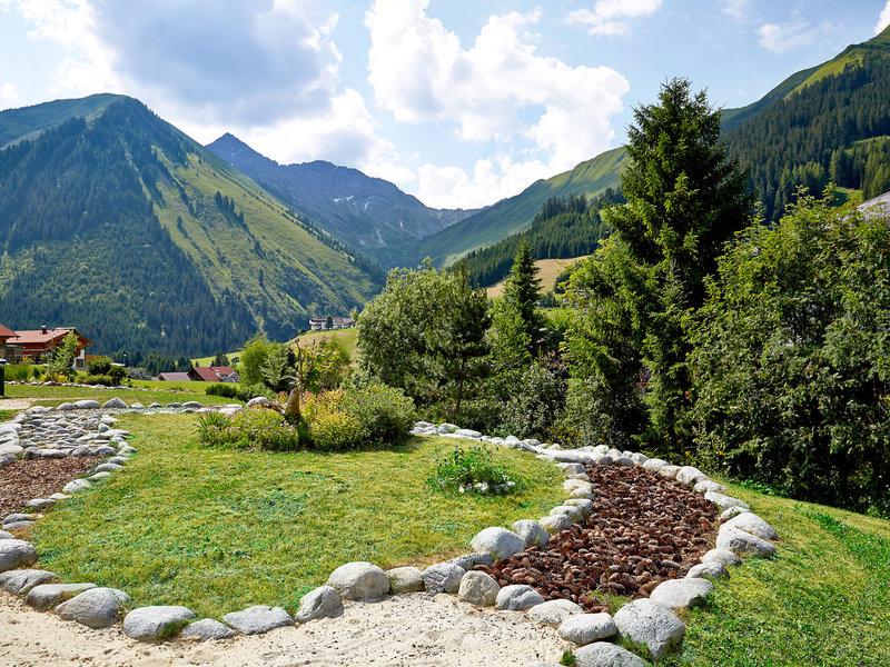 49320F28CDC642E2F07C711E5F082D7F