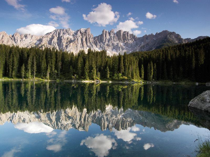 693D20F0B226B635F5AC0B07EAC7D4BE