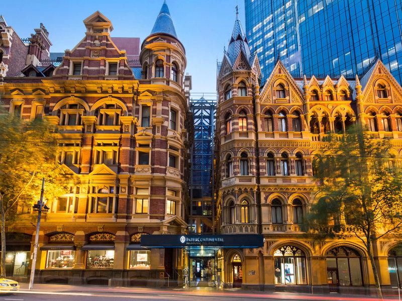 B8E35B90412326DA8BB93D2A35BE4AE7