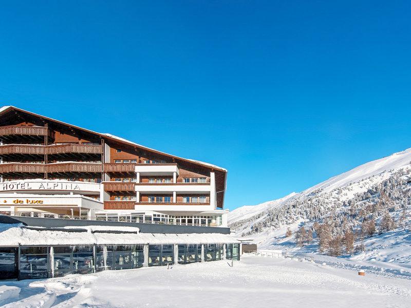 2535D9F241954A6F42C1D24E9A26D699