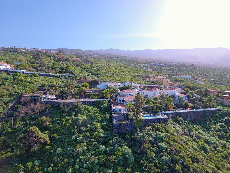 23BFC3F81359A228A0024BCEC7541801