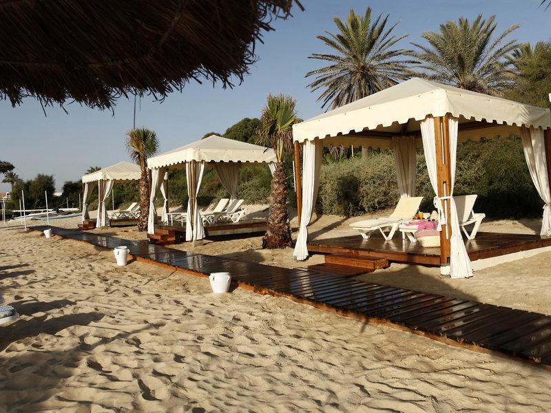 2371C71392411F871849CF2D9BD6445A