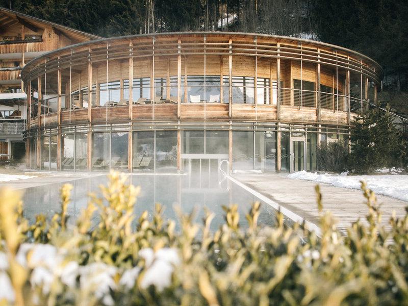 D512A09392077CD179B33BBCCF9E1584