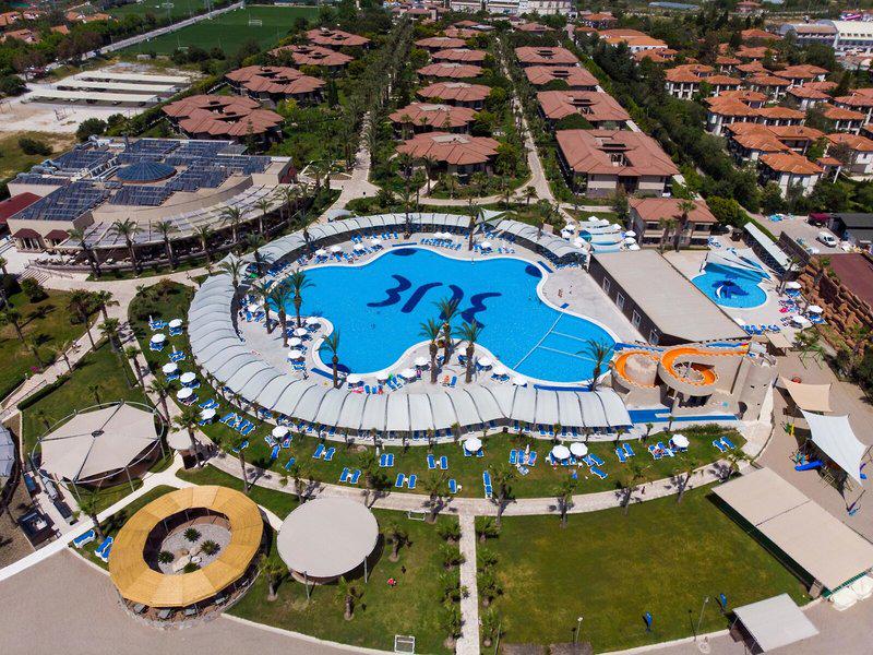 EAA3C10EE0D2378C3CB5B259B5BAD48D