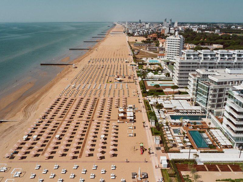 6BF0A413745A689EA9F74CFFB66799BA