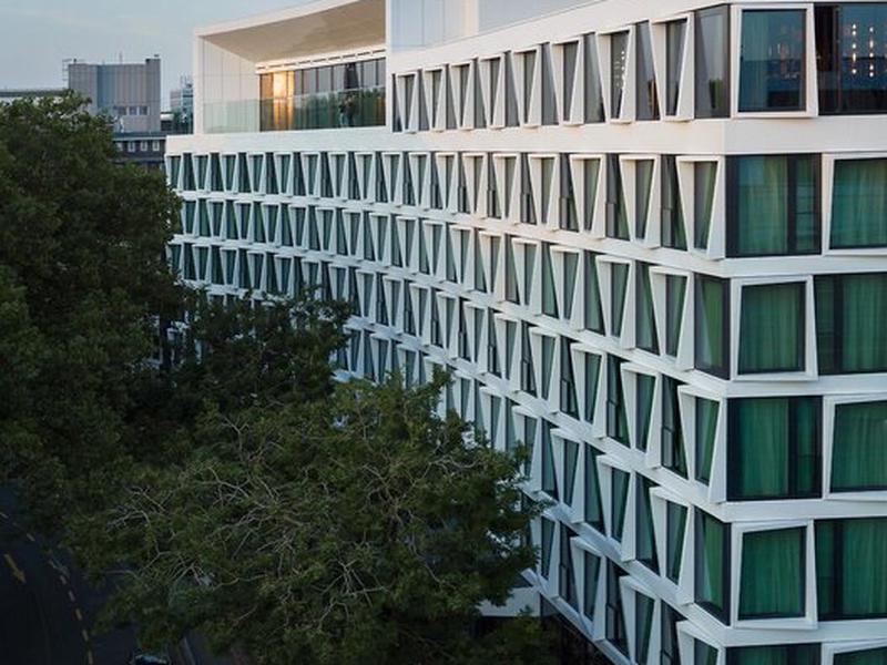 E0252FCD0DC06F3B2359873E480BF4CB