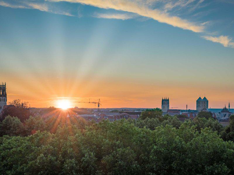 0046285BEE7D34315E86A84F6BAE12AA